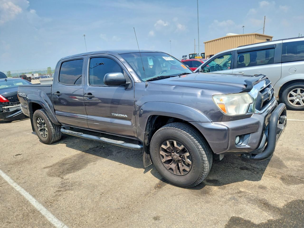 2015 Toyota Tacoma Double Cab Prerunner - zdjęcie 4