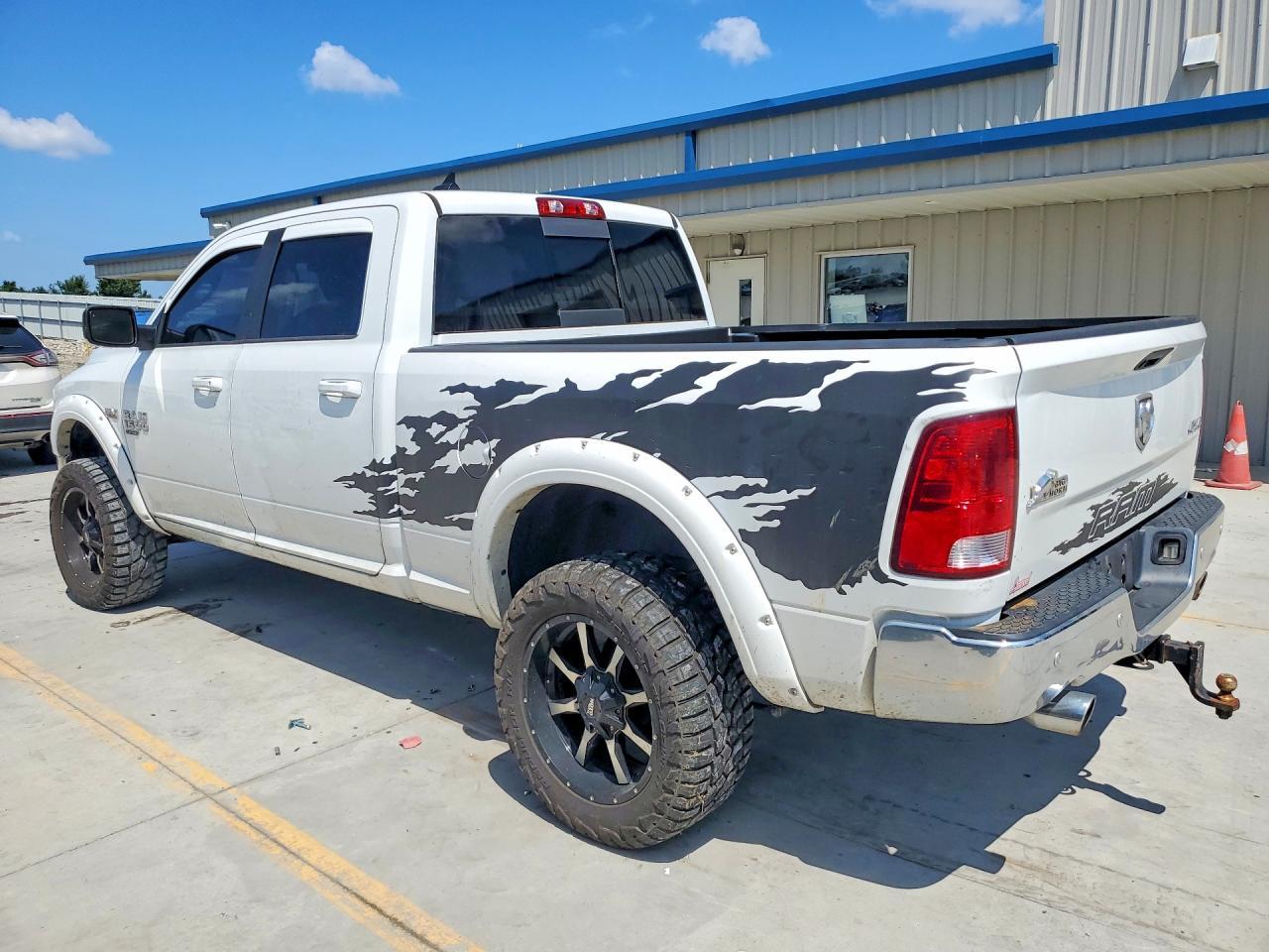 2019 Ram 1500 Classic Slt - zdjęcie 2