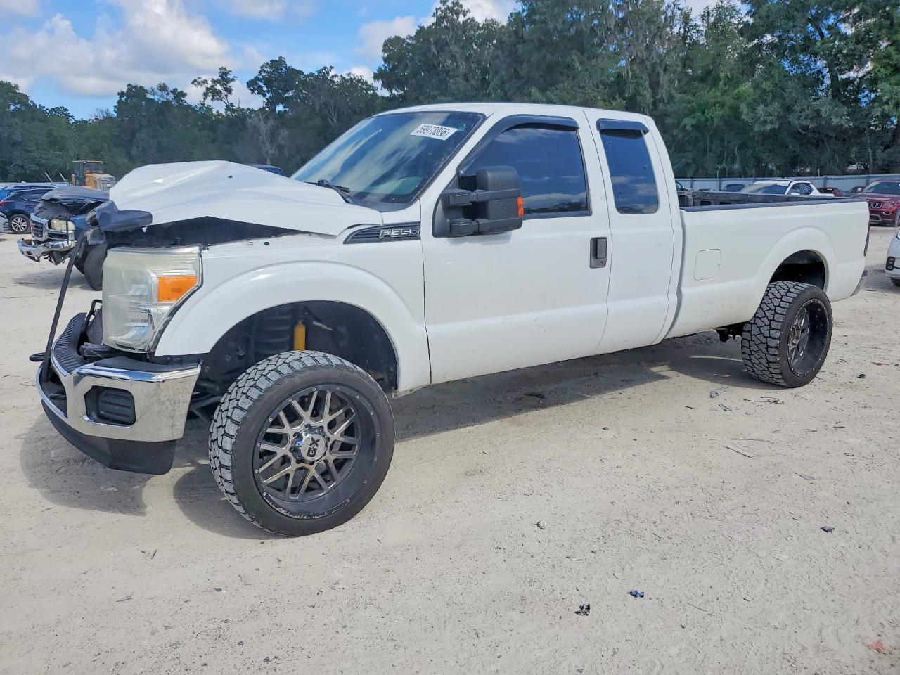 2013 Ford F350 Super Duty - zdjęcie główne