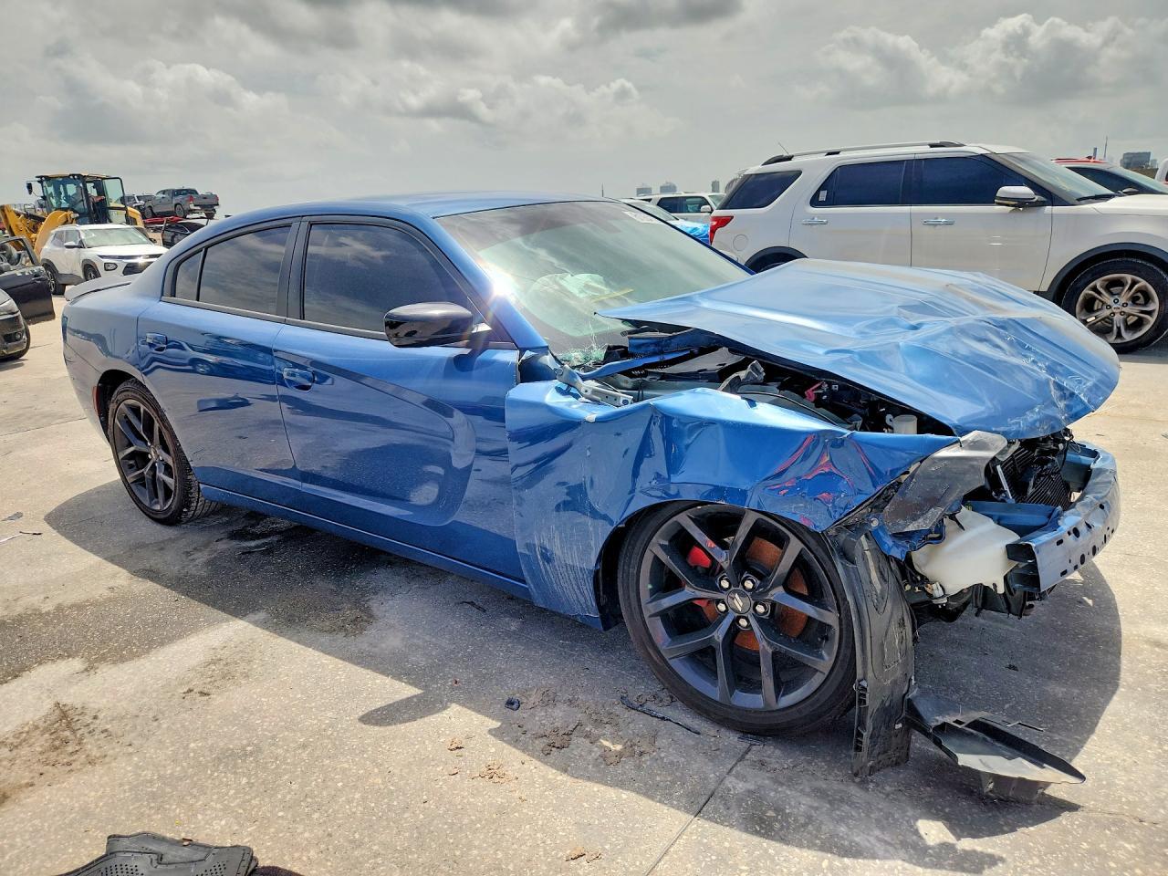 2021 Dodge Charger Sxt - zdjęcie 4