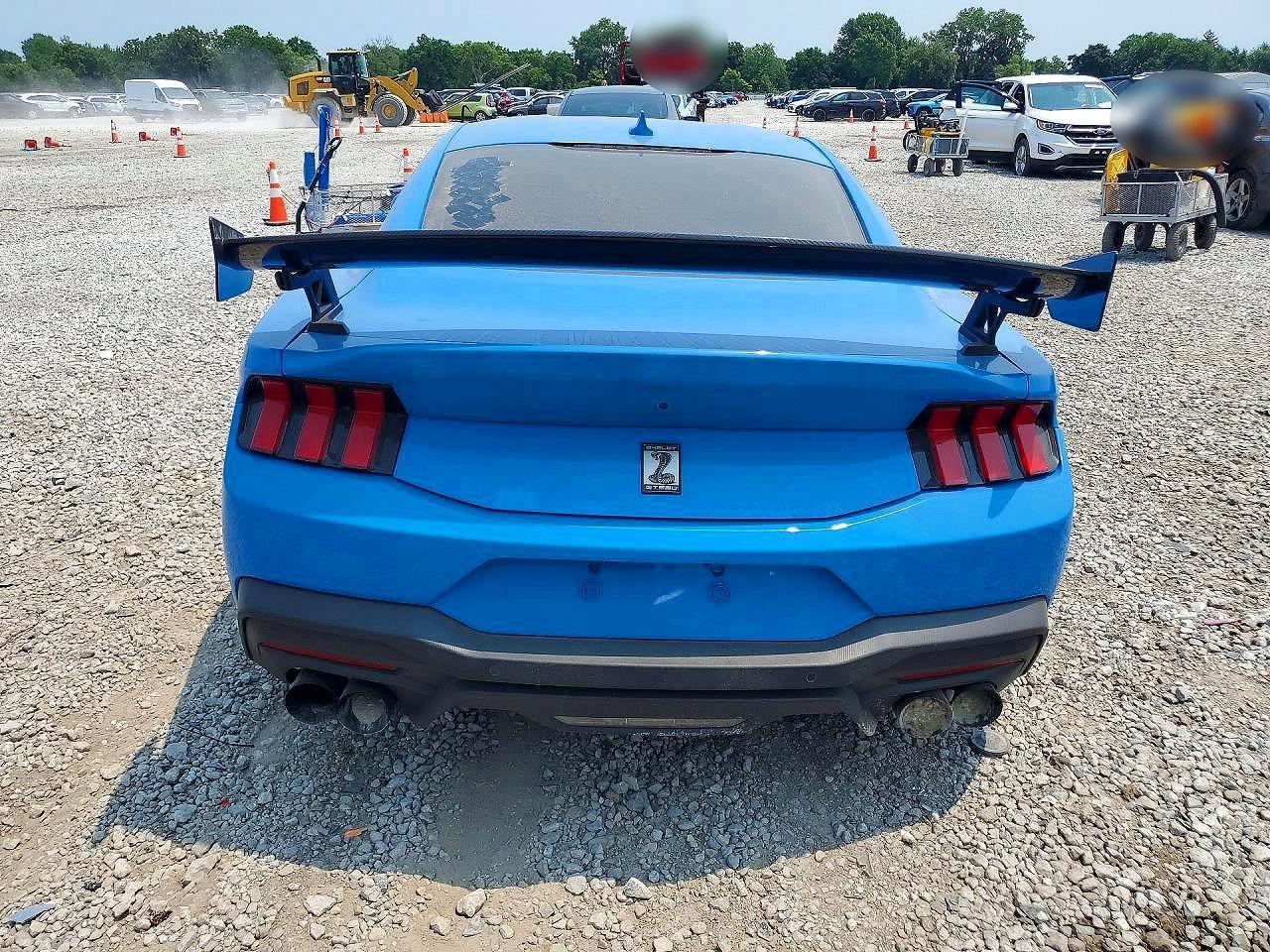 2025 Ford Mustang Gt - zdjęcie 6