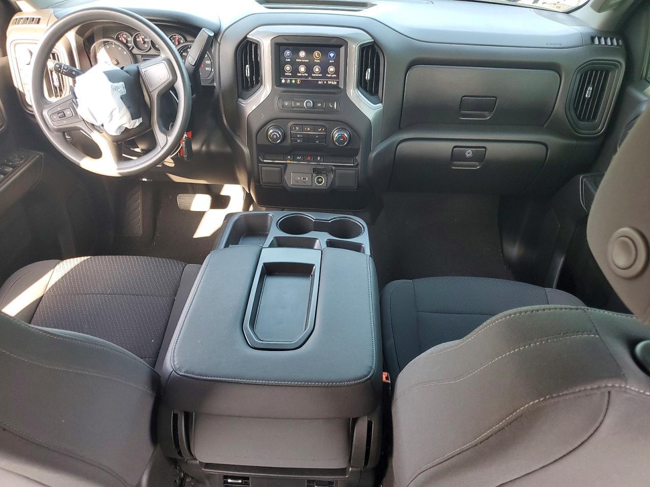 2022 Chevrolet Silverado Ltd C1500 Rst - zdjęcie 8