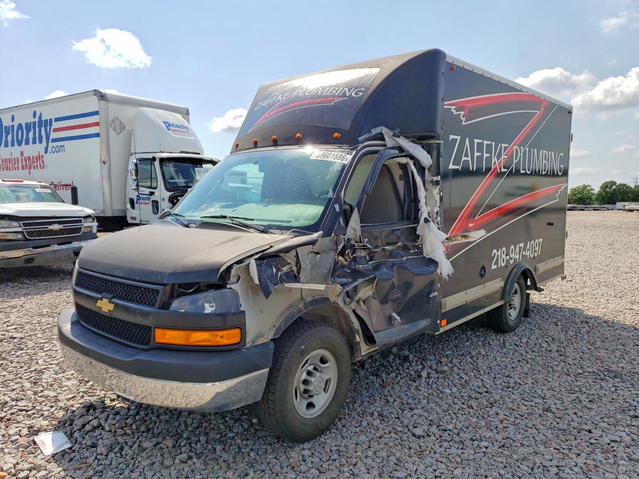 2019 Chevrolet Express - zdjęcie główne