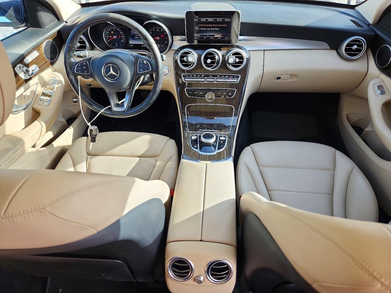 2017 Mercedes-Benz C 300 4Matic - zdjęcie 8