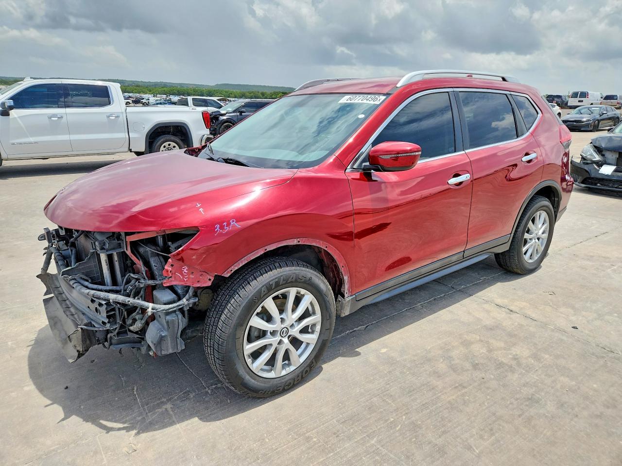 2018 Nissan Rogue Sv - zdjęcie główne