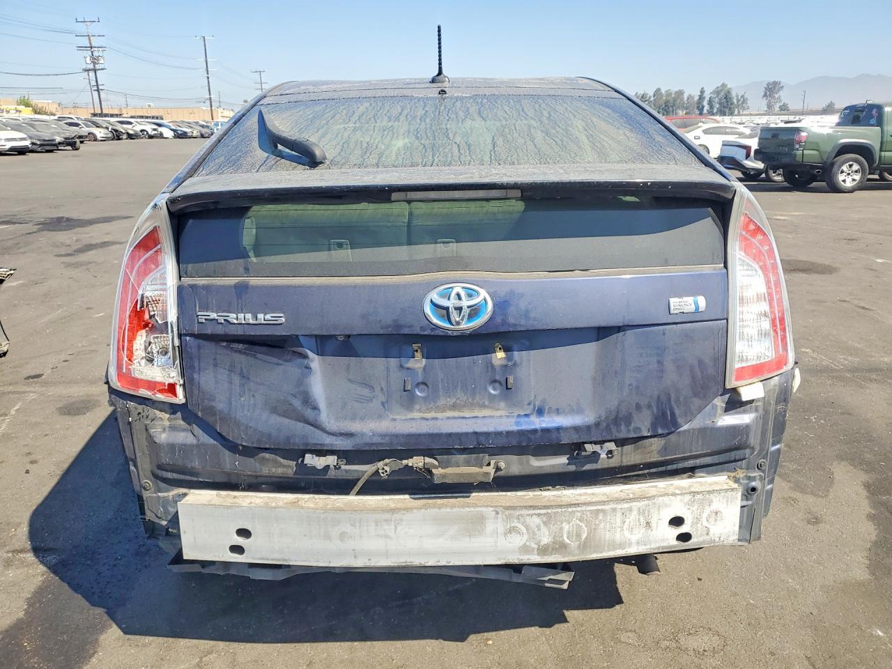 2014 Toyota Prius Three - zdjęcie 6