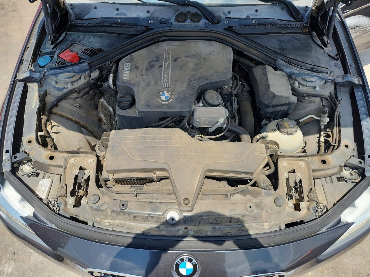 2017 BMW Seria 3 320i - zdjęcie 11