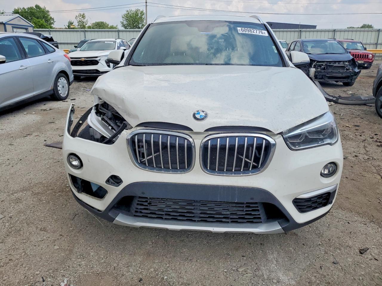 2016 BMW X1 xDrive28I - zdjęcie 5
