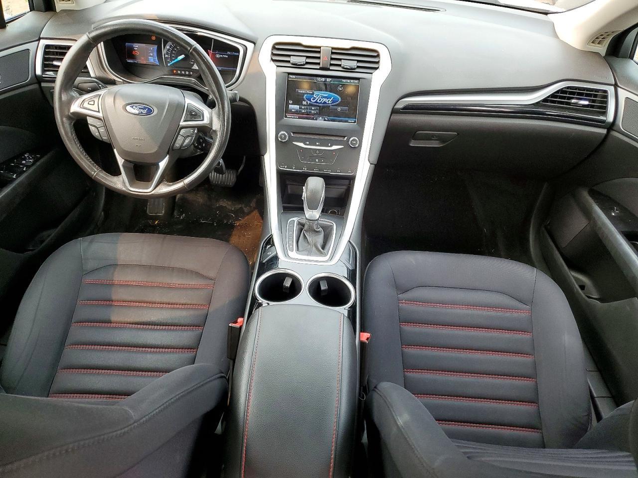 2013 Ford Fusion Se - zdjęcie 8