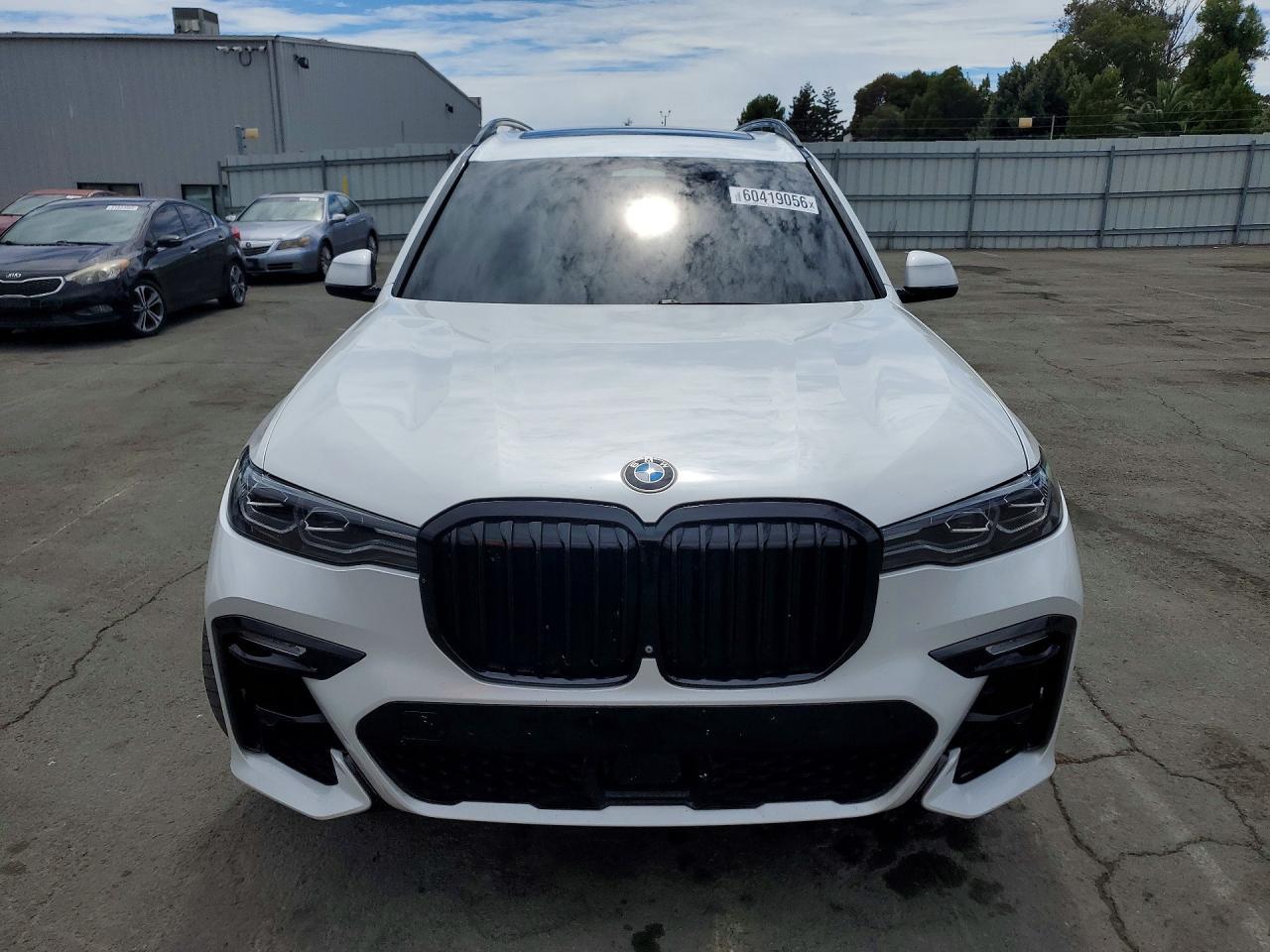 2019 BMW X7 xDrive50I - zdjęcie 5