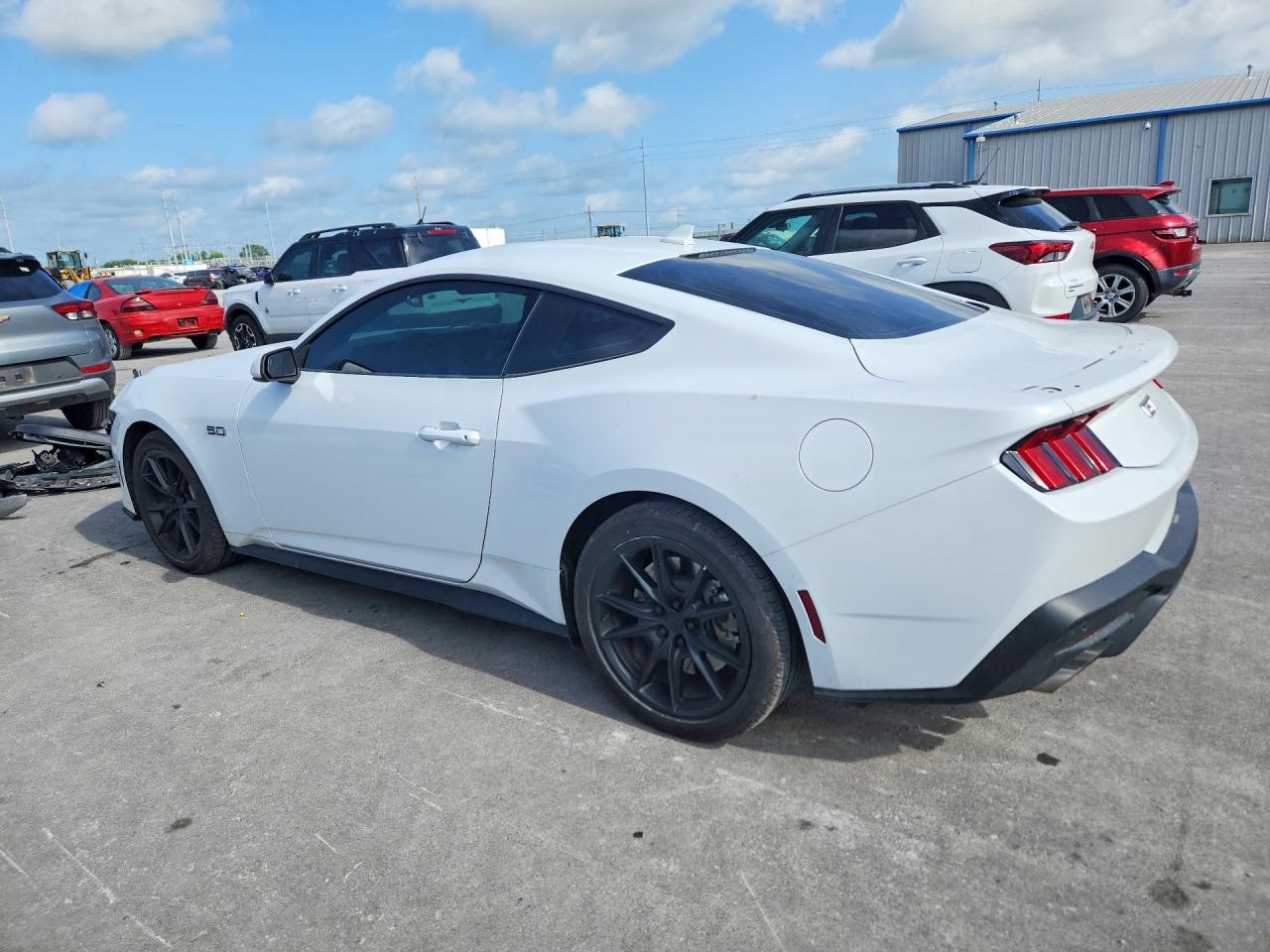 2025 Ford Mustang Gt - zdjęcie 2