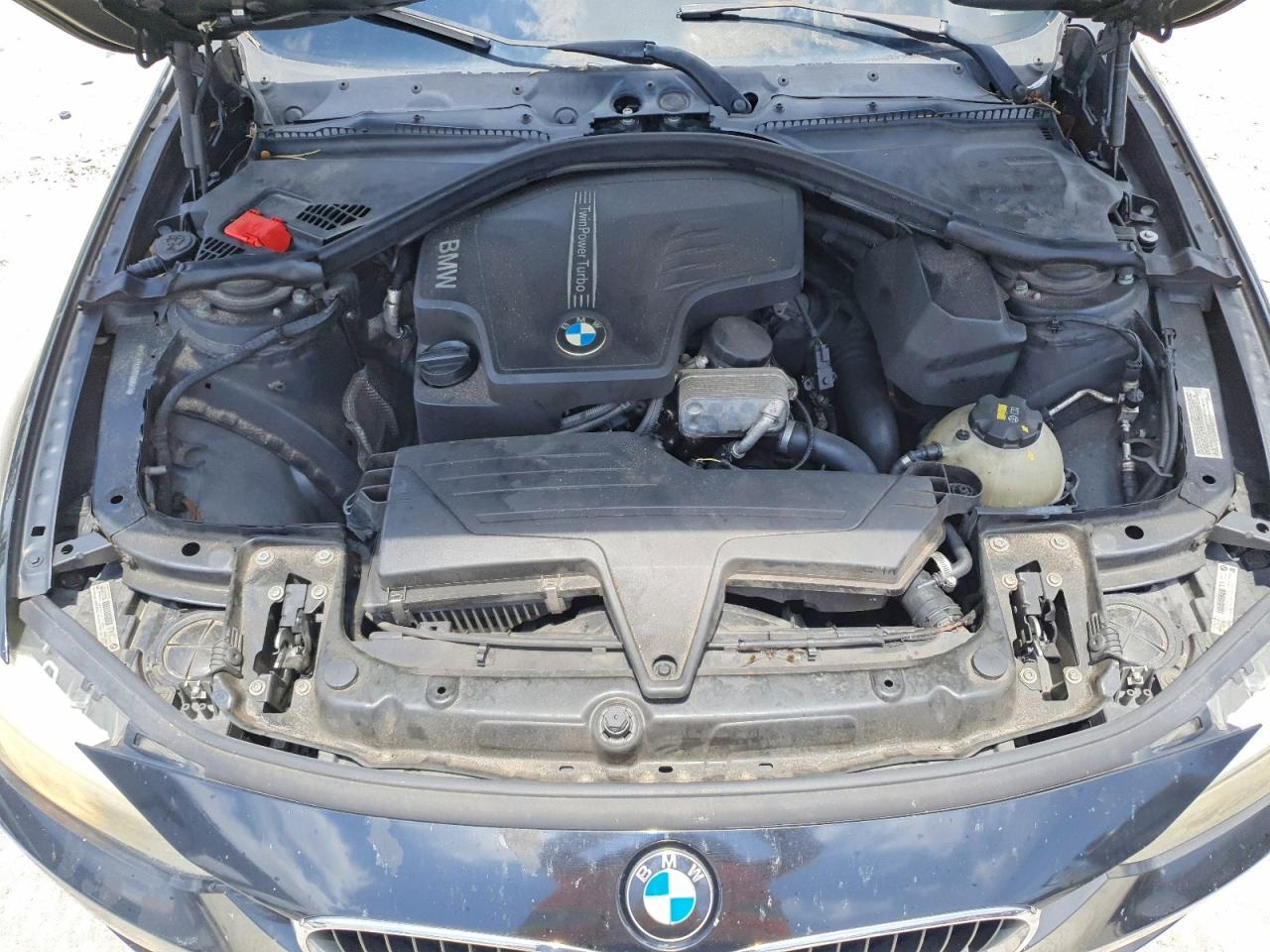 2015 BMW 328 I - zdjęcie 11