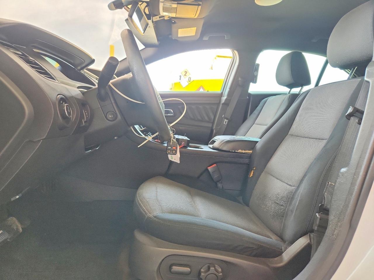 2013 Ford Taurus Police Interceptor - zdjęcie 7