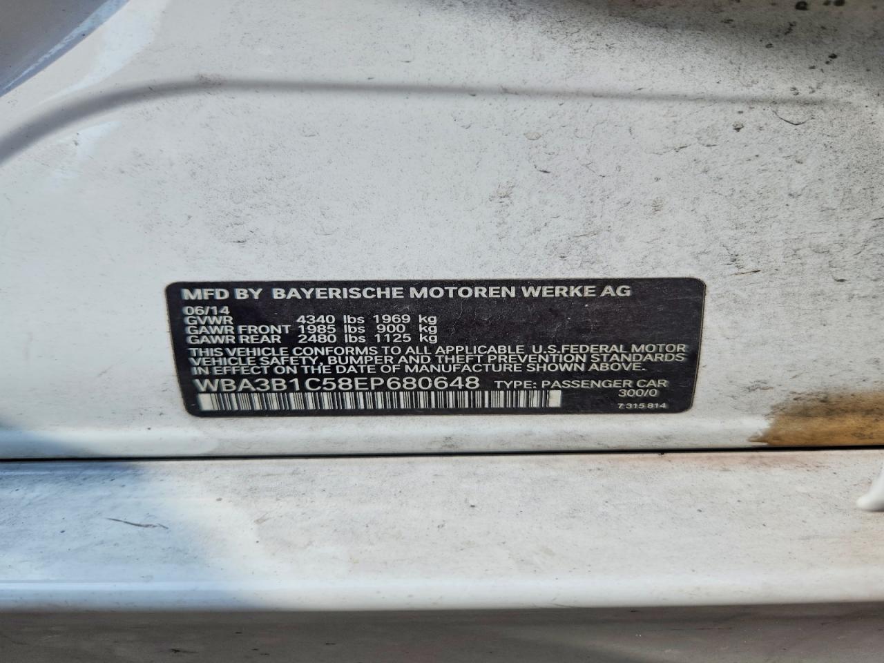 2014 BMW 320 I - zdjęcie 12