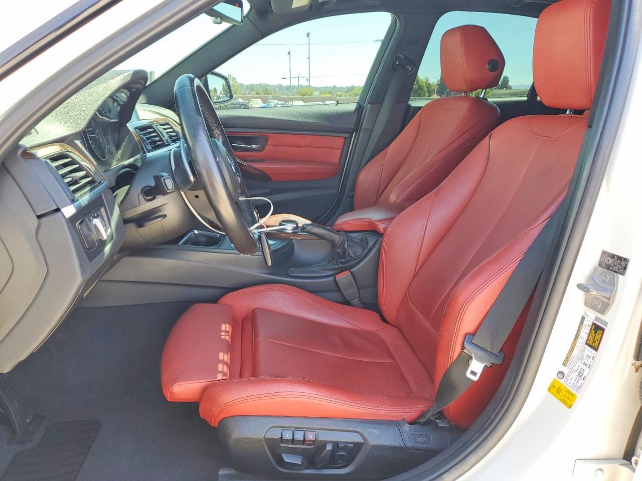 2014 BMW 335 I - zdjęcie 7