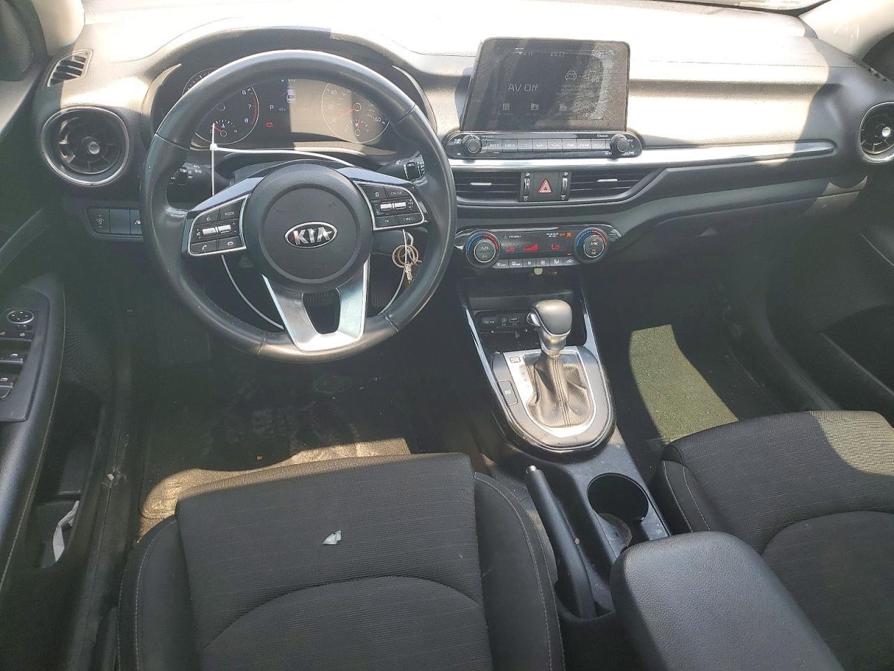 2019 Kia Forte S - zdjęcie 8