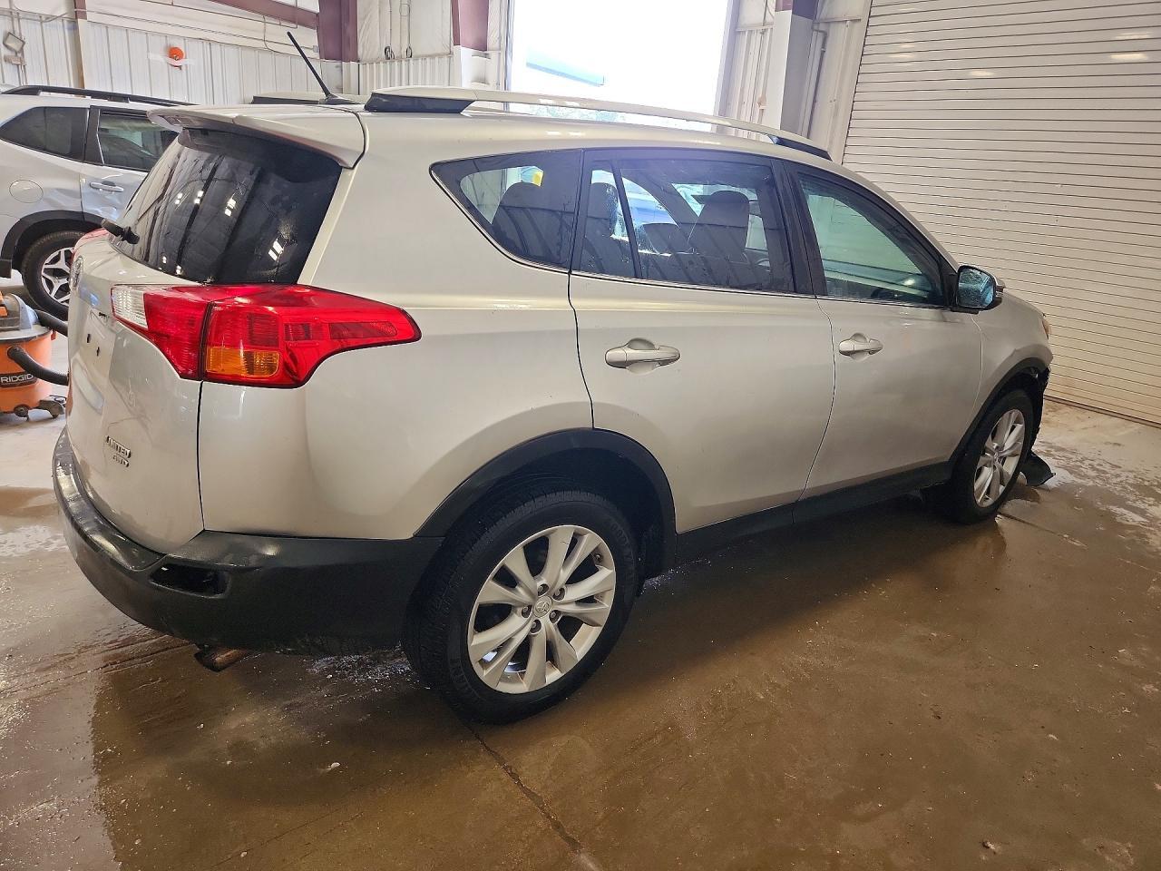 2014 Toyota Rav4 Limited - zdjęcie 3