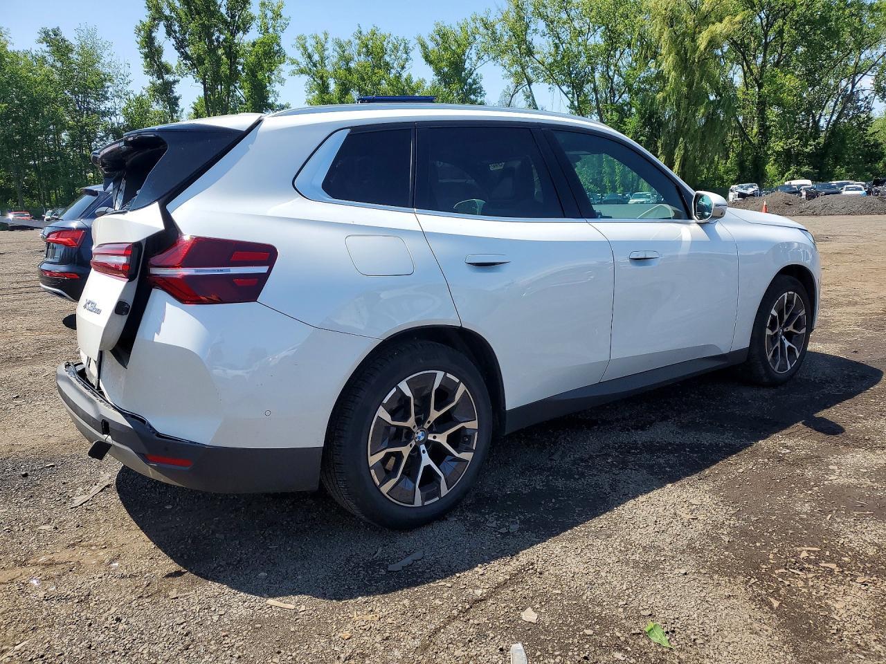 2025 BMW X3 30 xDrive - zdjęcie 3