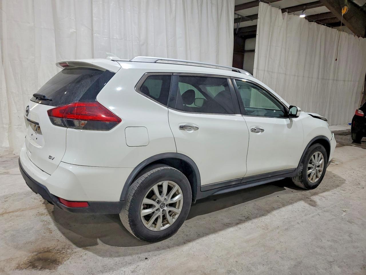 2018 Nissan Rogue Sv - zdjęcie 3