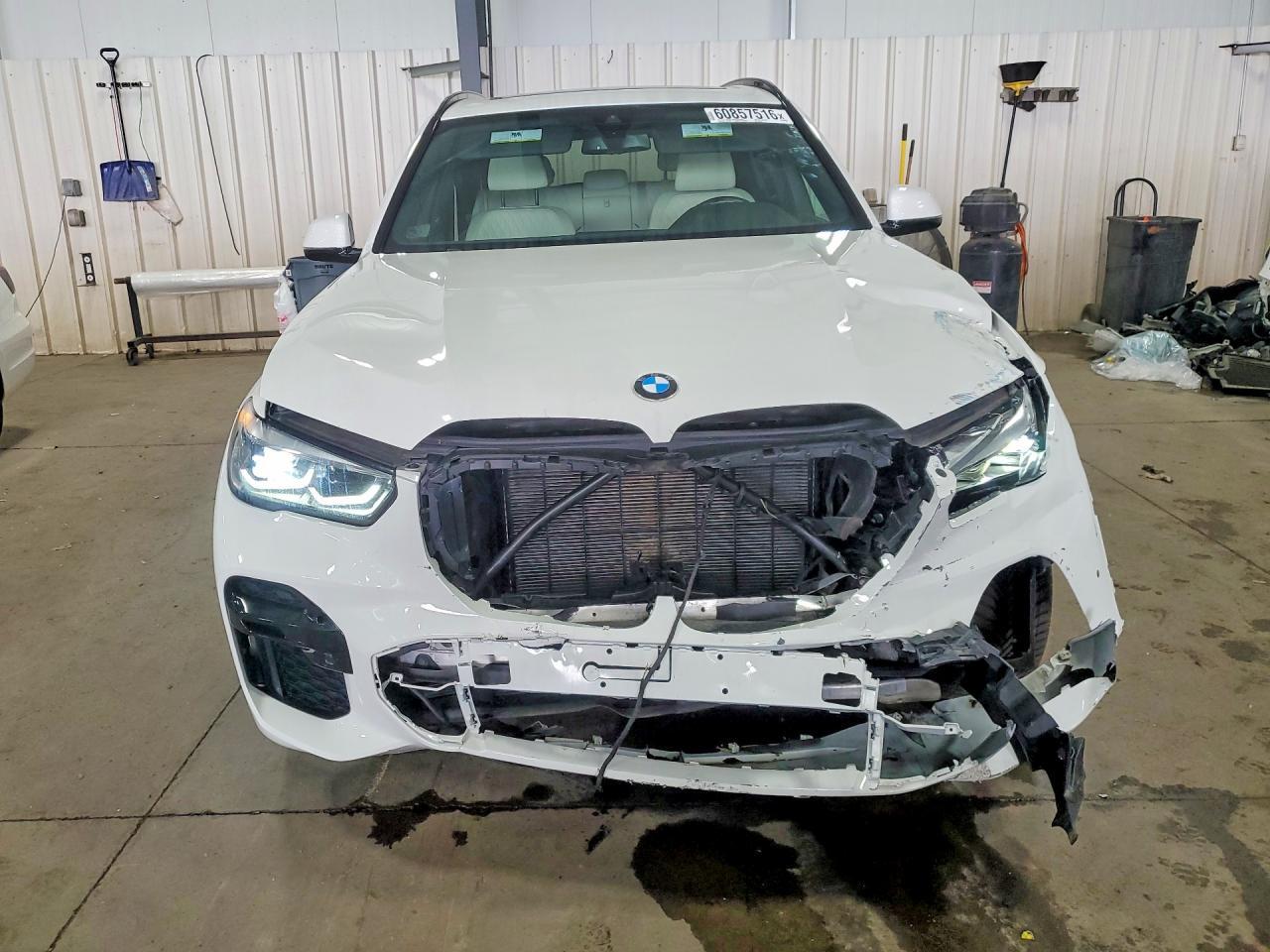 2022 BMW X5 xDrive40I - zdjęcie 5