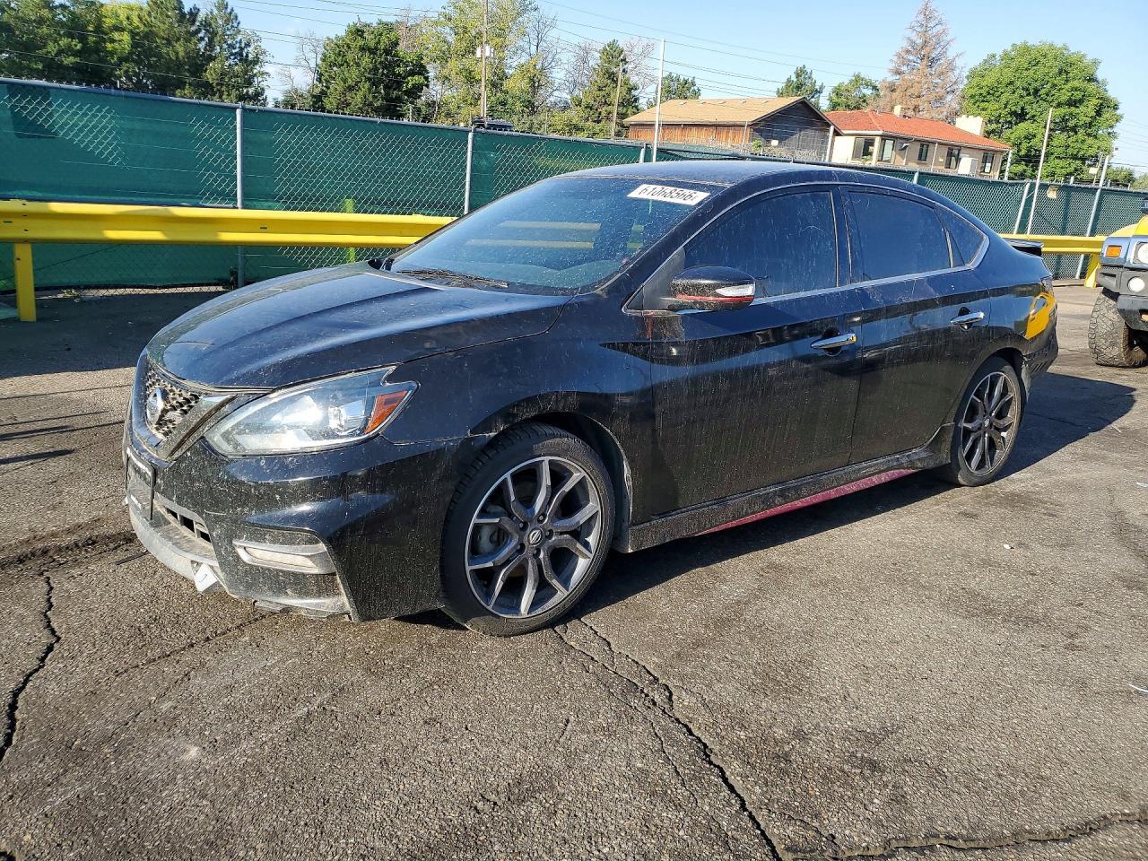 2017 Nissan Sentra Nismo - zdjęcie główne