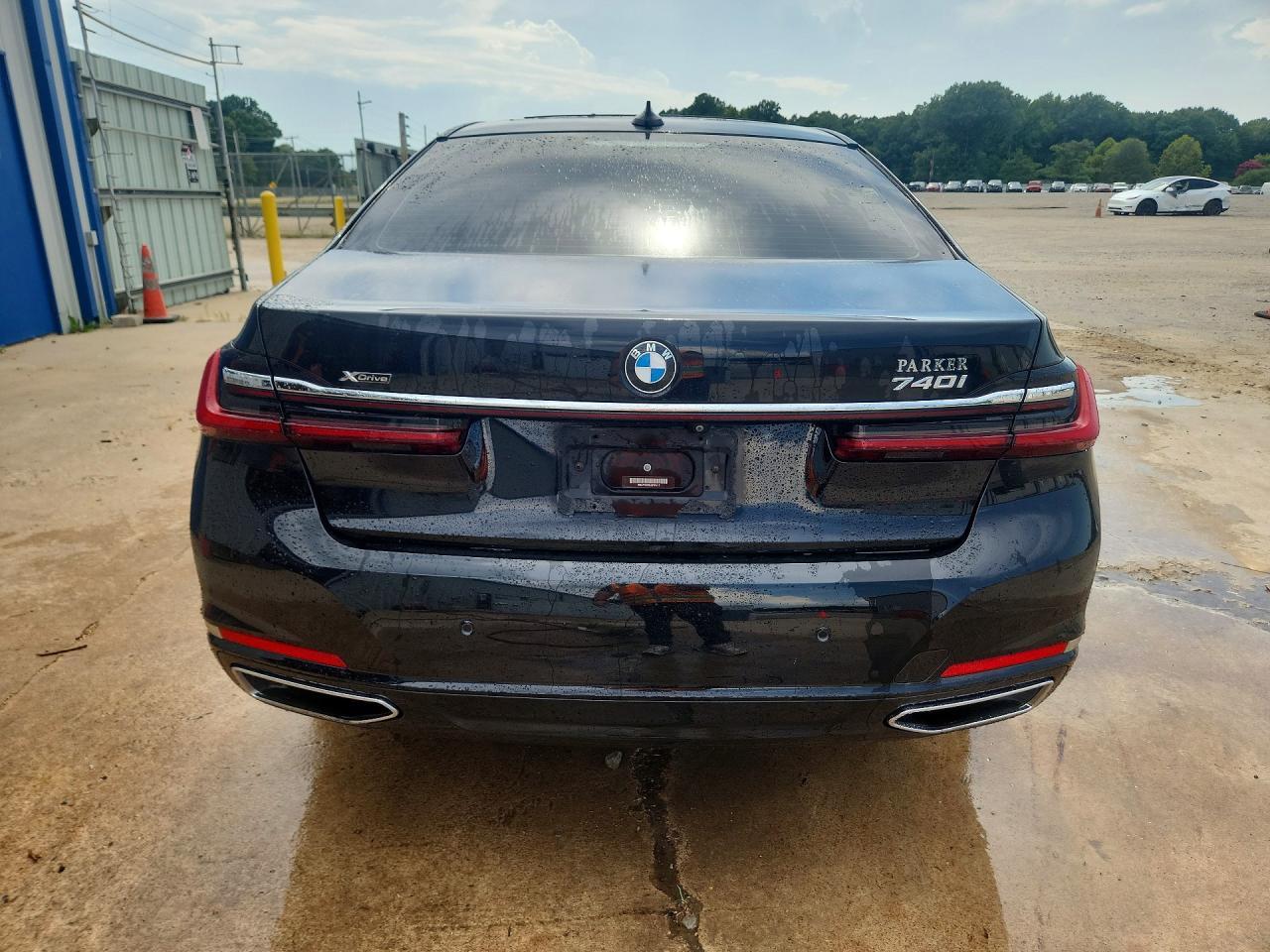 2020 BMW Seria 7 740i - zdjęcie 6