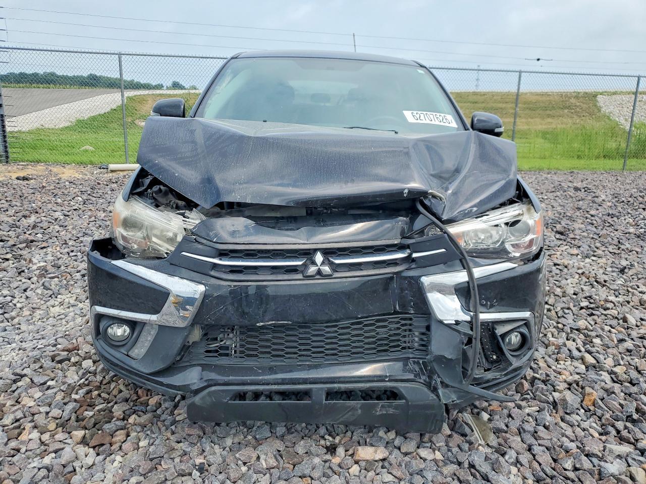 2018 Mitsubishi Outlander Sport Es - zdjęcie 5