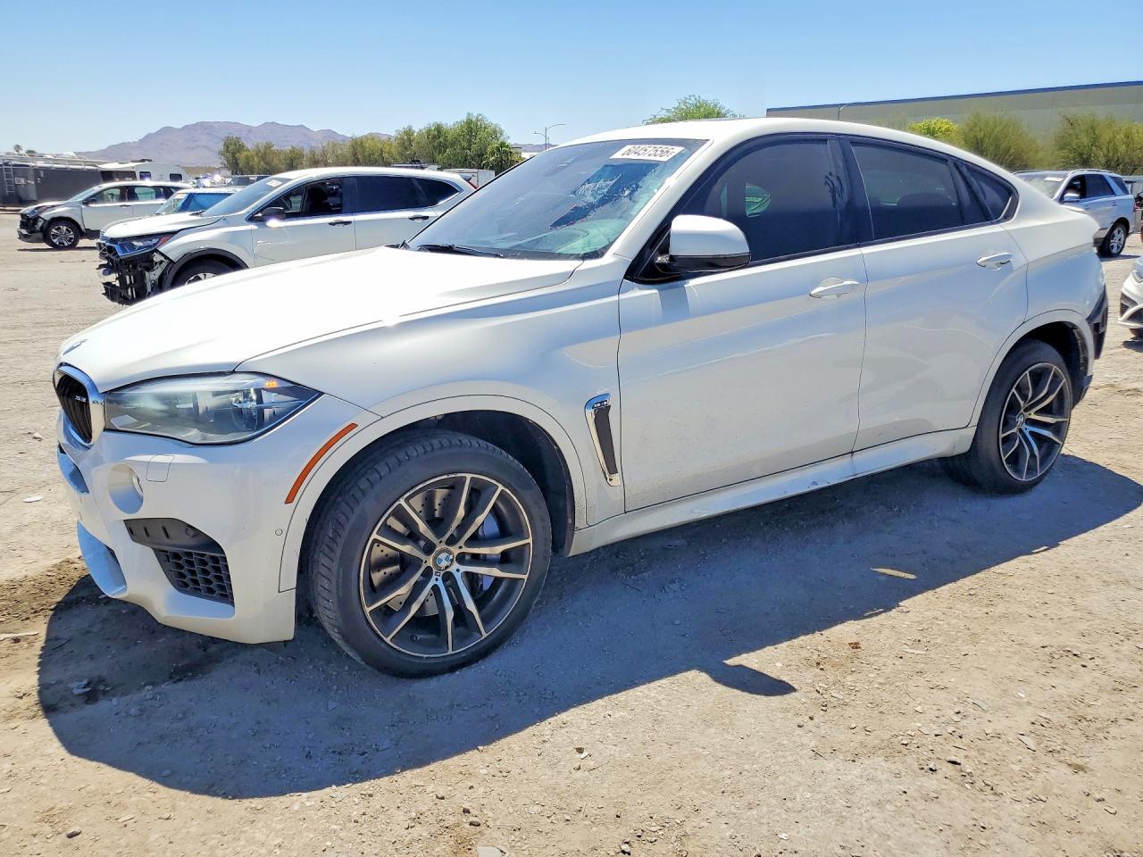 2015 BMW X6 - zdjęcie główne