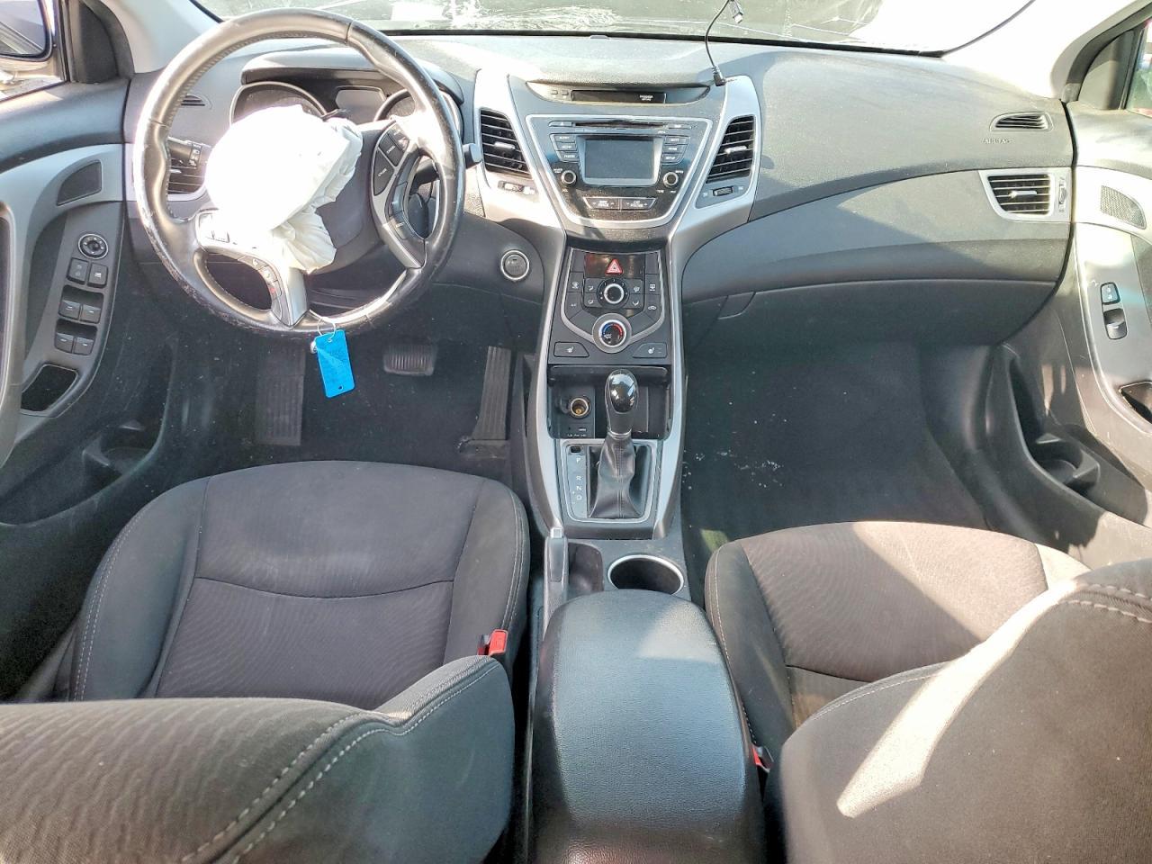 2016 Hyundai Elantra Value Edition - zdjęcie 8
