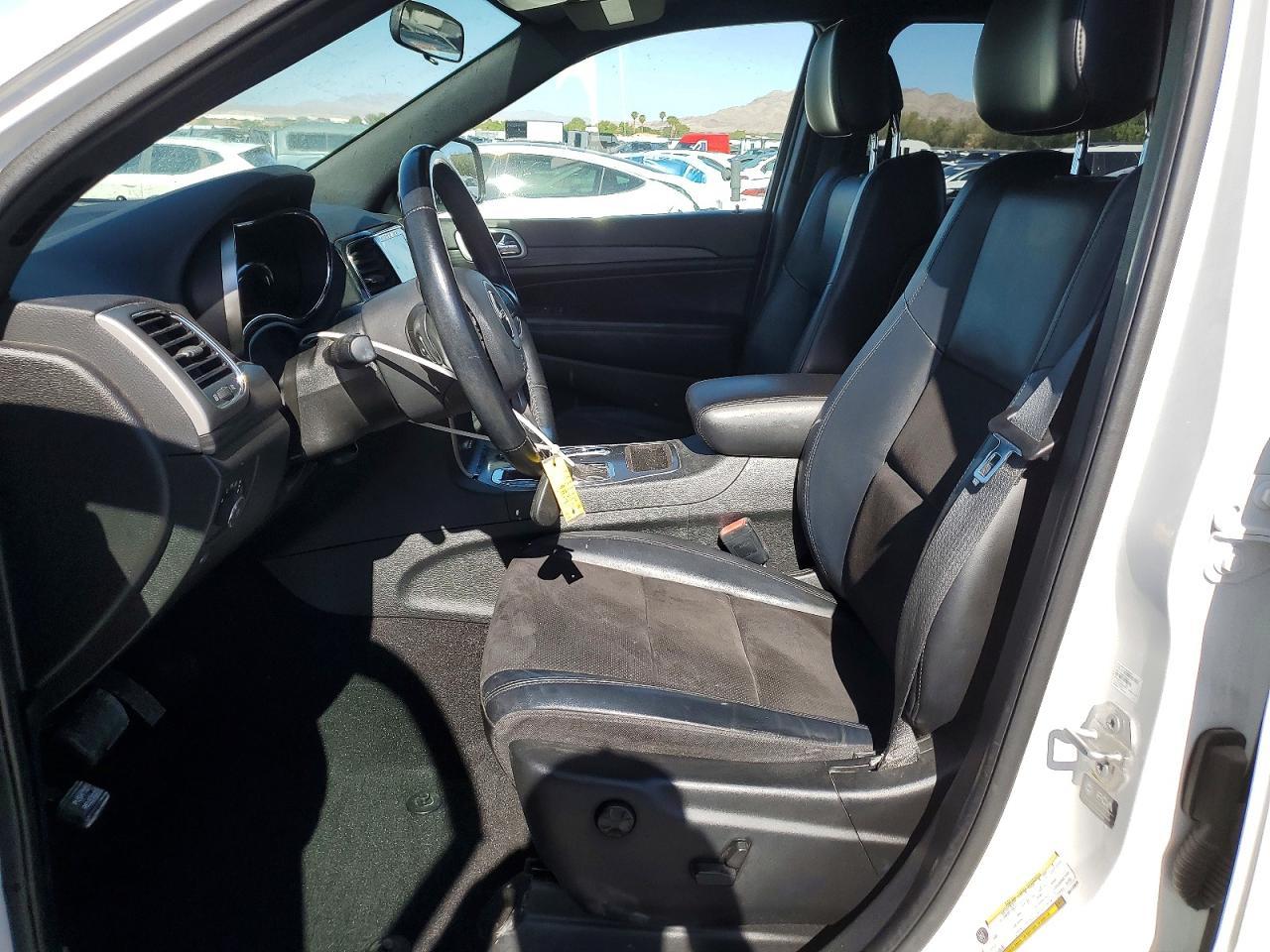 2021 Jeep Grand Cherokee Laredo - zdjęcie 7