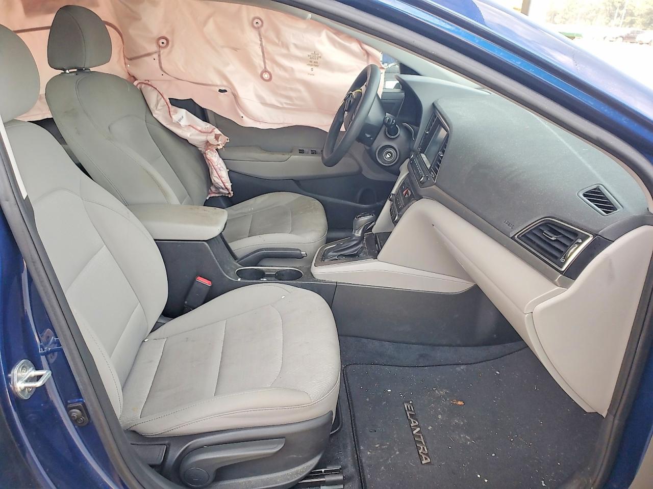 2018 Hyundai Elantra Sel - zdjęcie 7