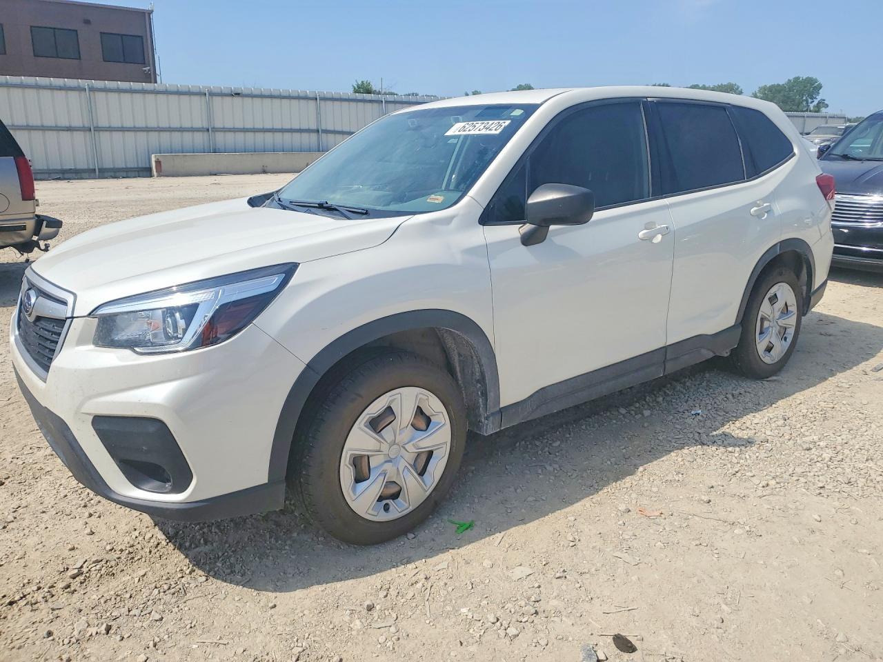 2020 Subaru Forester - zdjęcie główne