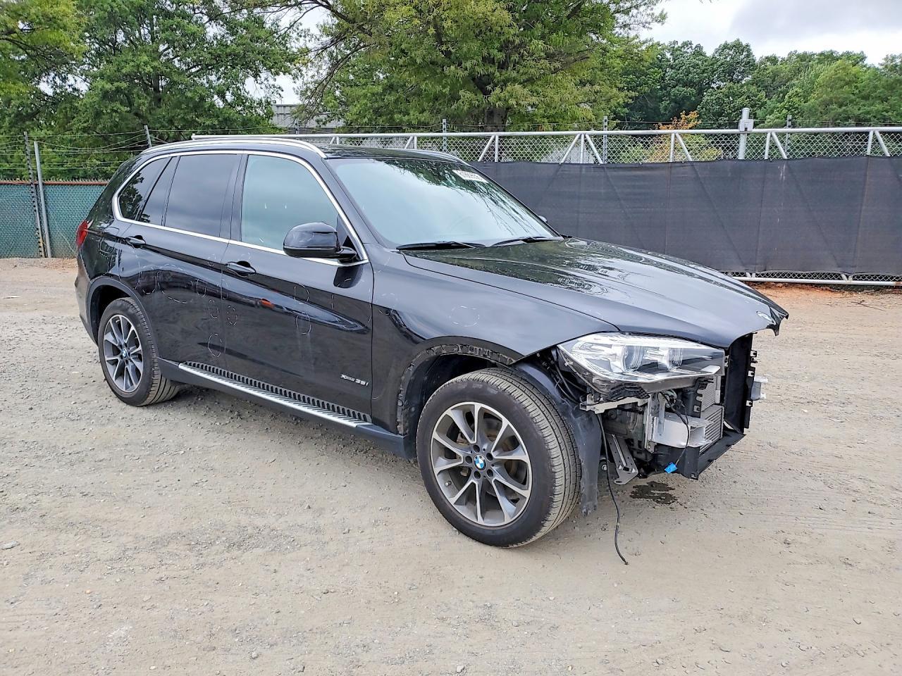 2017 BMW X5 xDrive35I - zdjęcie 4