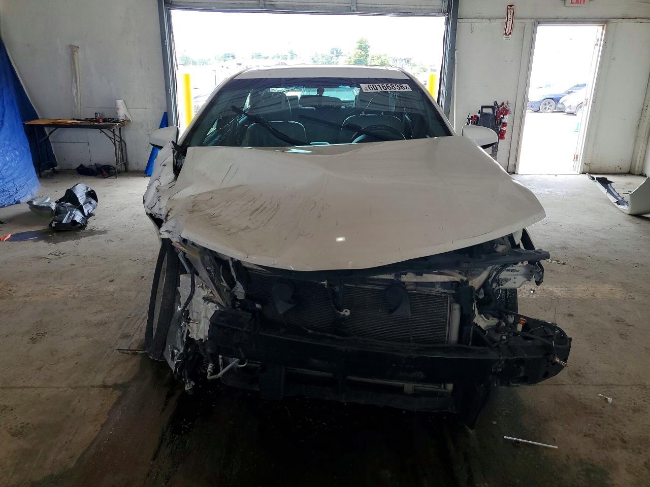 2014 Toyota Camry Xle V6 - zdjęcie 5