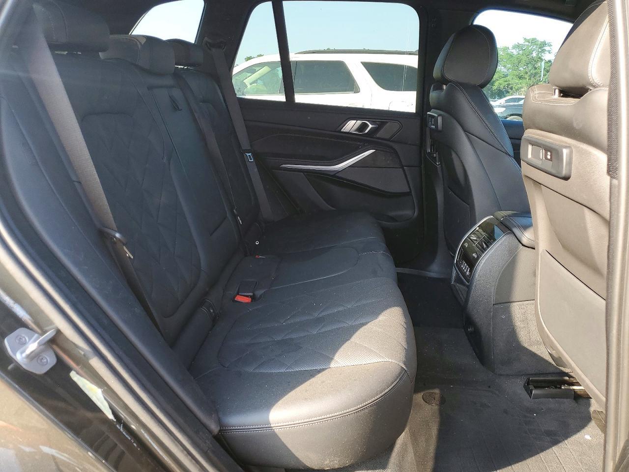 2023 BMW X5 xDrive40I - zdjęcie 11