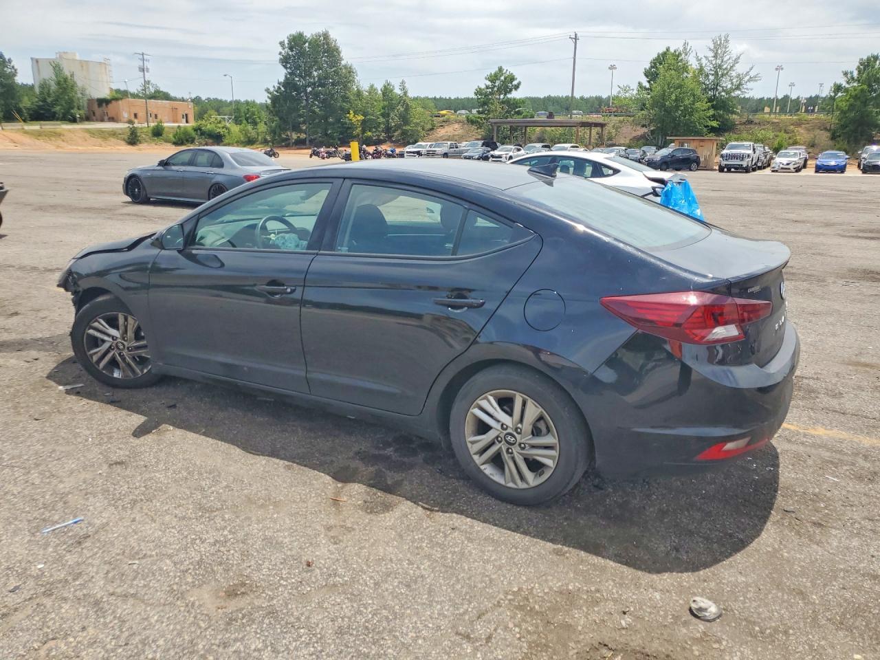 2020 Hyundai Elantra Sel - zdjęcie 2
