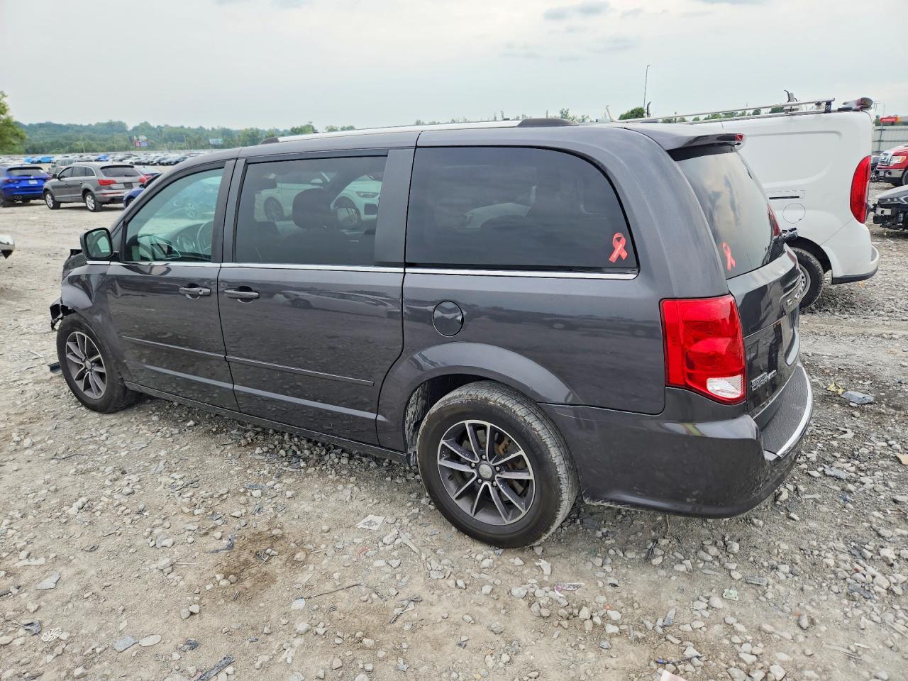 2017 Dodge Grand Caravan Sxt - zdjęcie 2