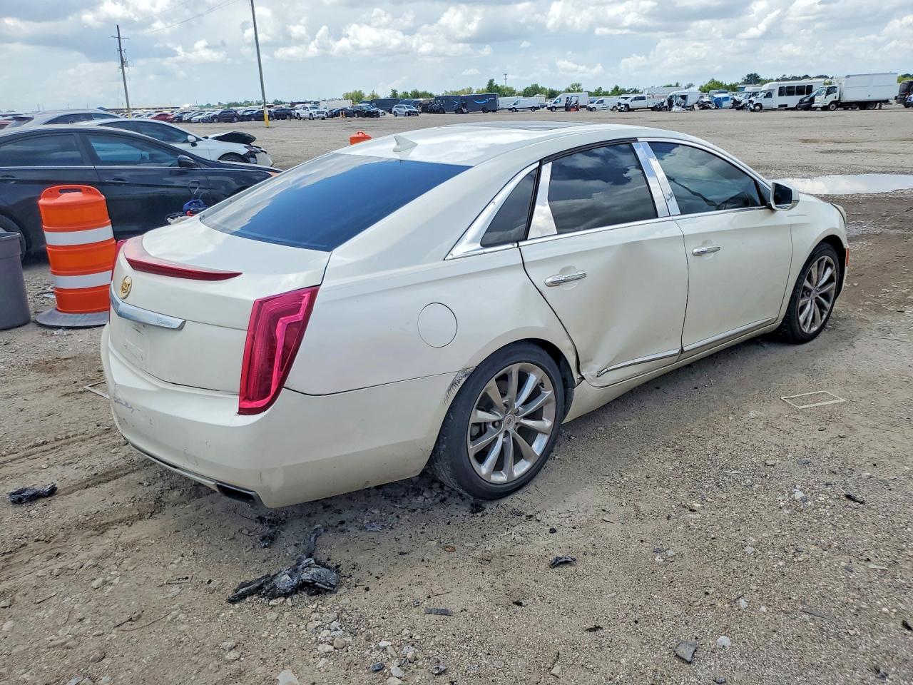 2013 Cadillac Xts - zdjęcie 3