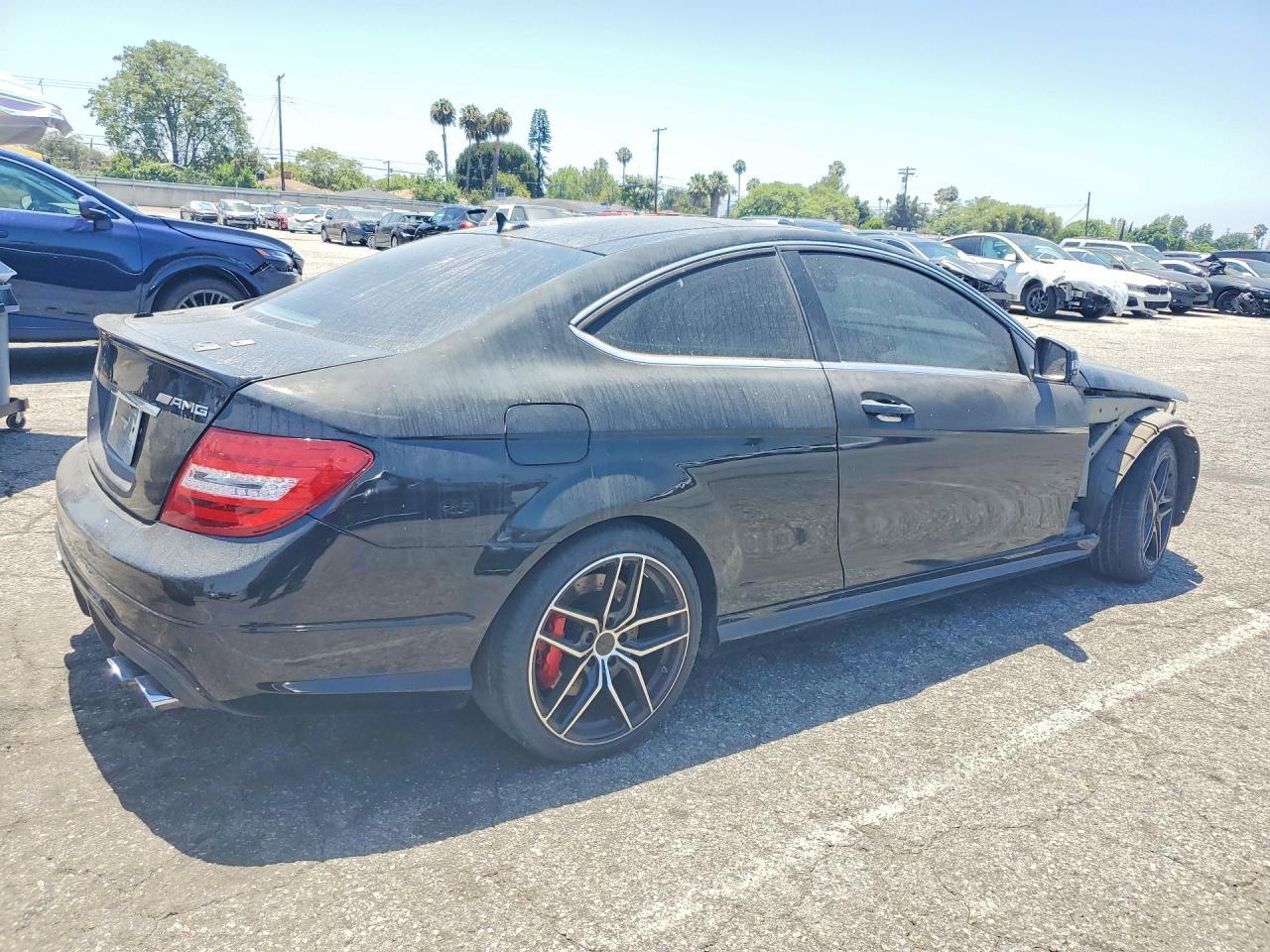 2013 Mercedes-Benz C 63 Amg - zdjęcie 3
