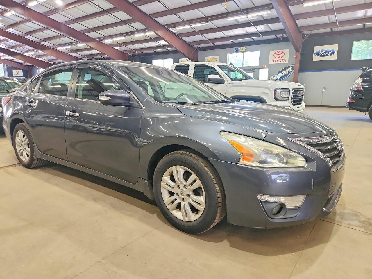 2013 Nissan Altima 2.5 - zdjęcie 4