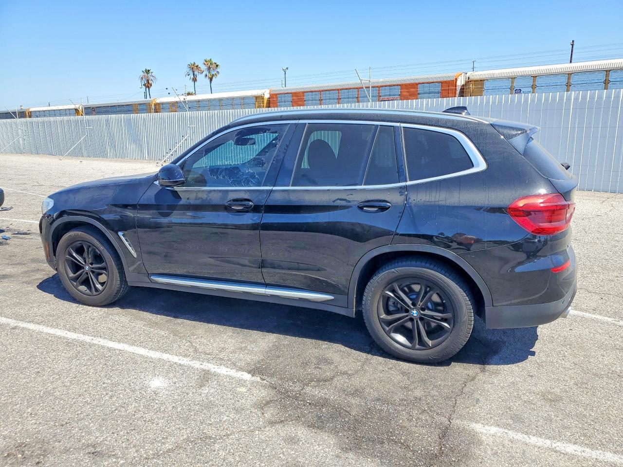 2019 BMW X3 Sdrive30I - zdjęcie 2
