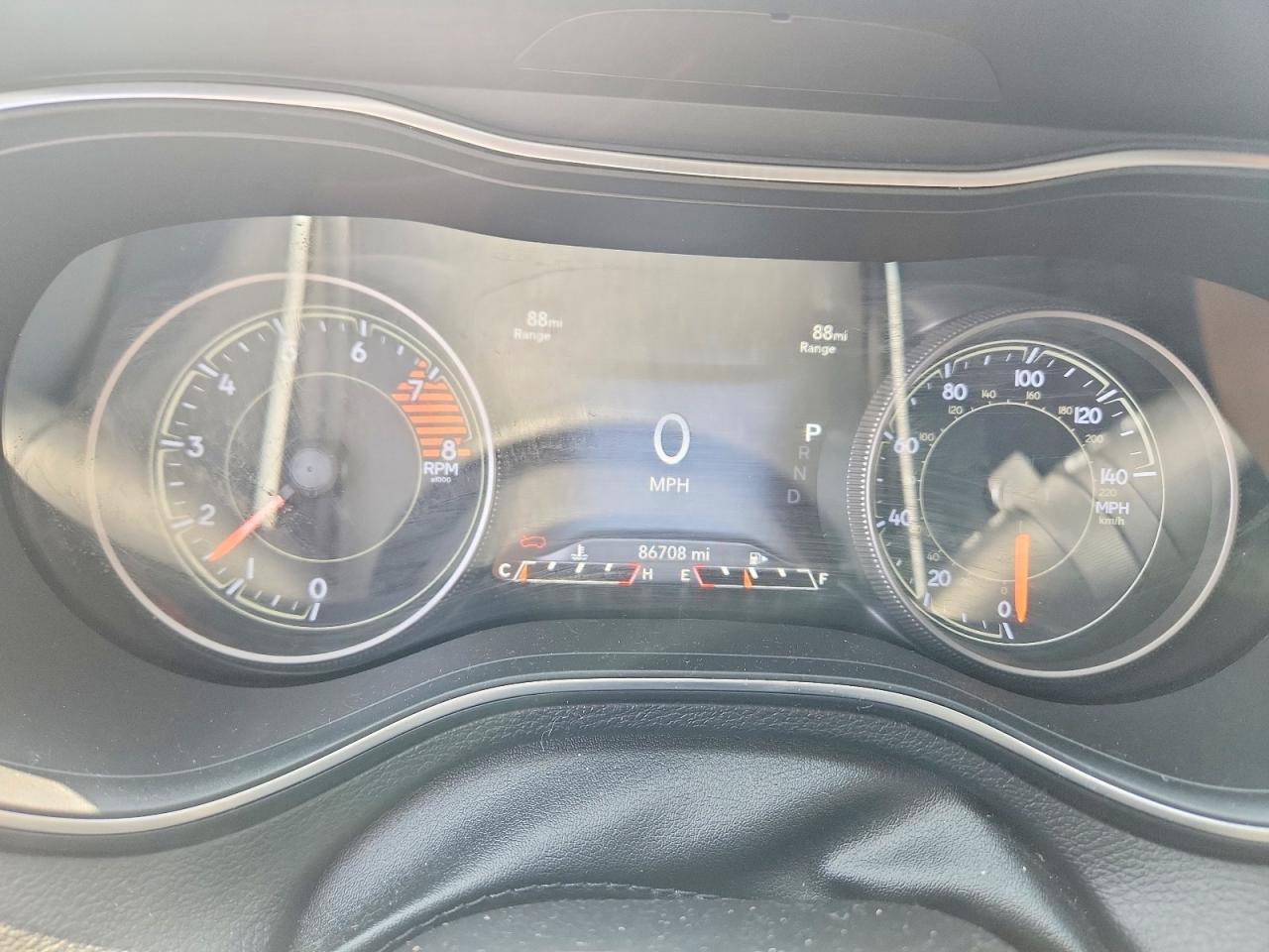 2019 Jeep Cherokee Limited - zdjęcie 9