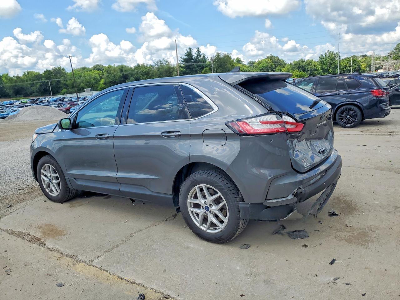 2022 Ford Edge Sel - zdjęcie 2