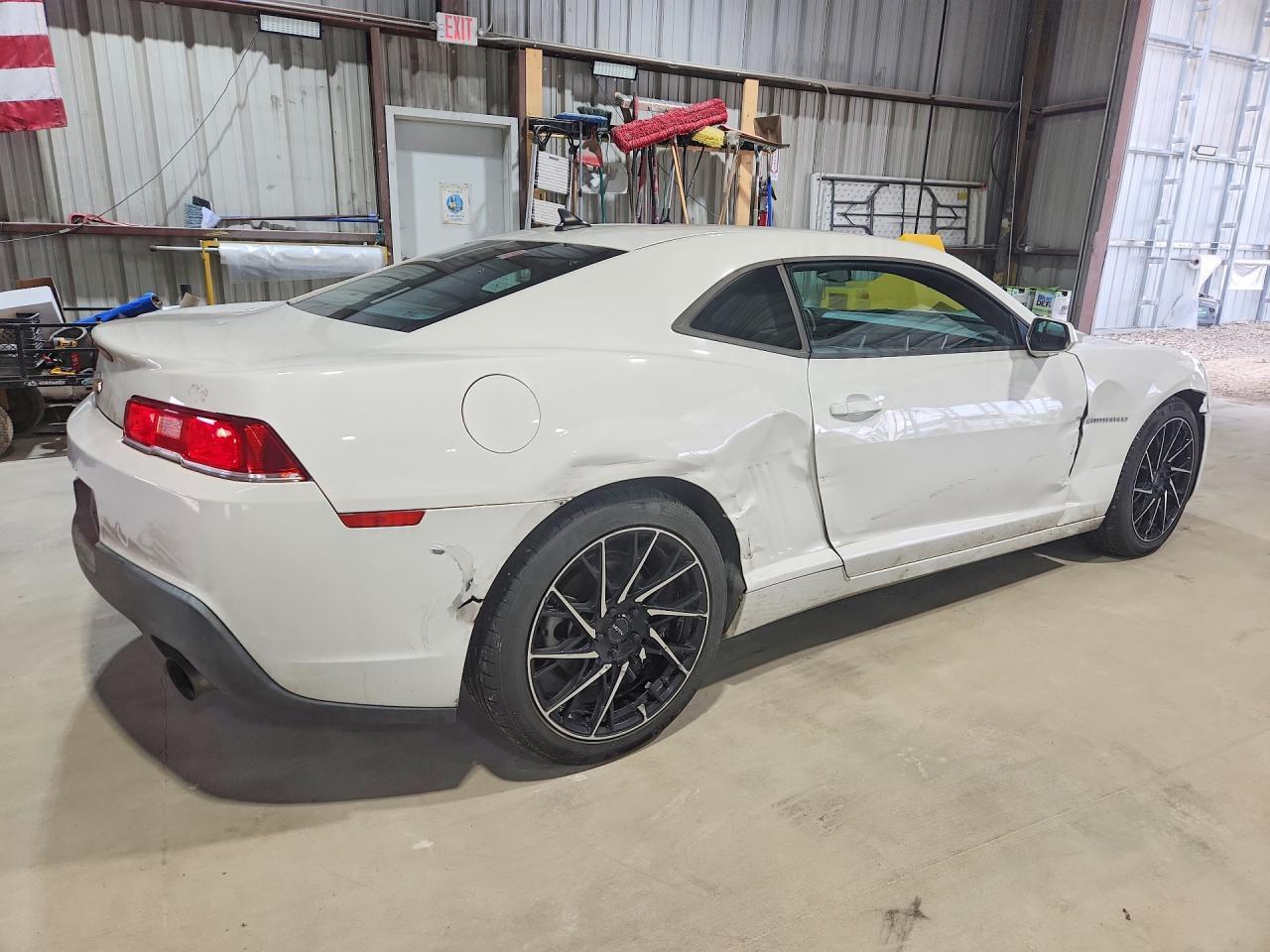 2015 Chevrolet Camaro Ls - zdjęcie 3