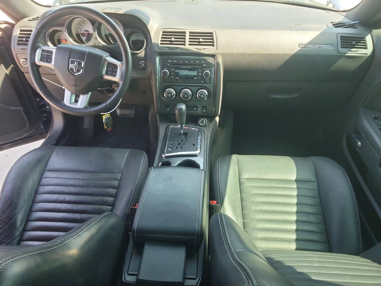 2014 Dodge Challenger Sxt - zdjęcie 8