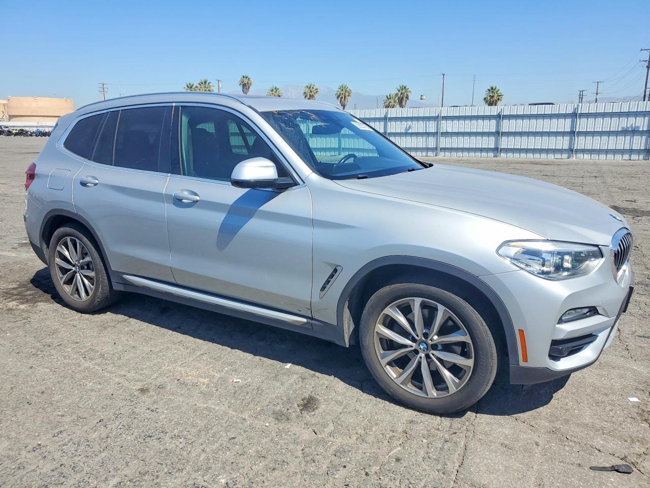 2019 BMW X3 Sdrive30I - zdjęcie 4