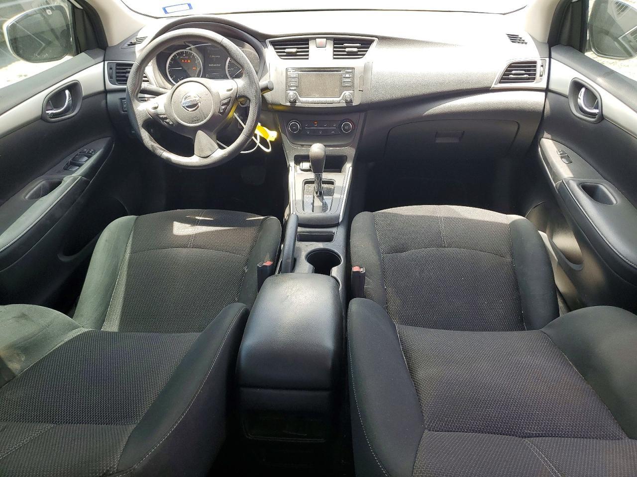 2018 Nissan Sentra S - zdjęcie 8