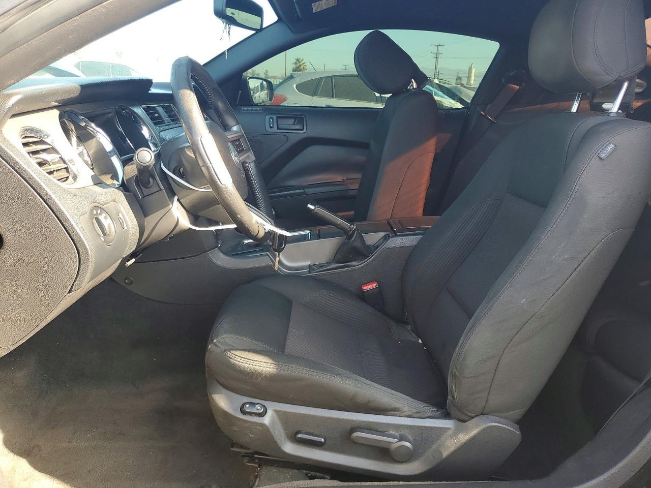 2014 Ford Mustang - zdjęcie 7