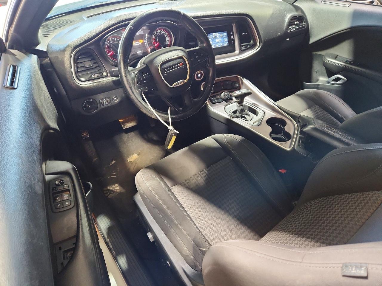 2015 Dodge Challenger Sxt - zdjęcie 8