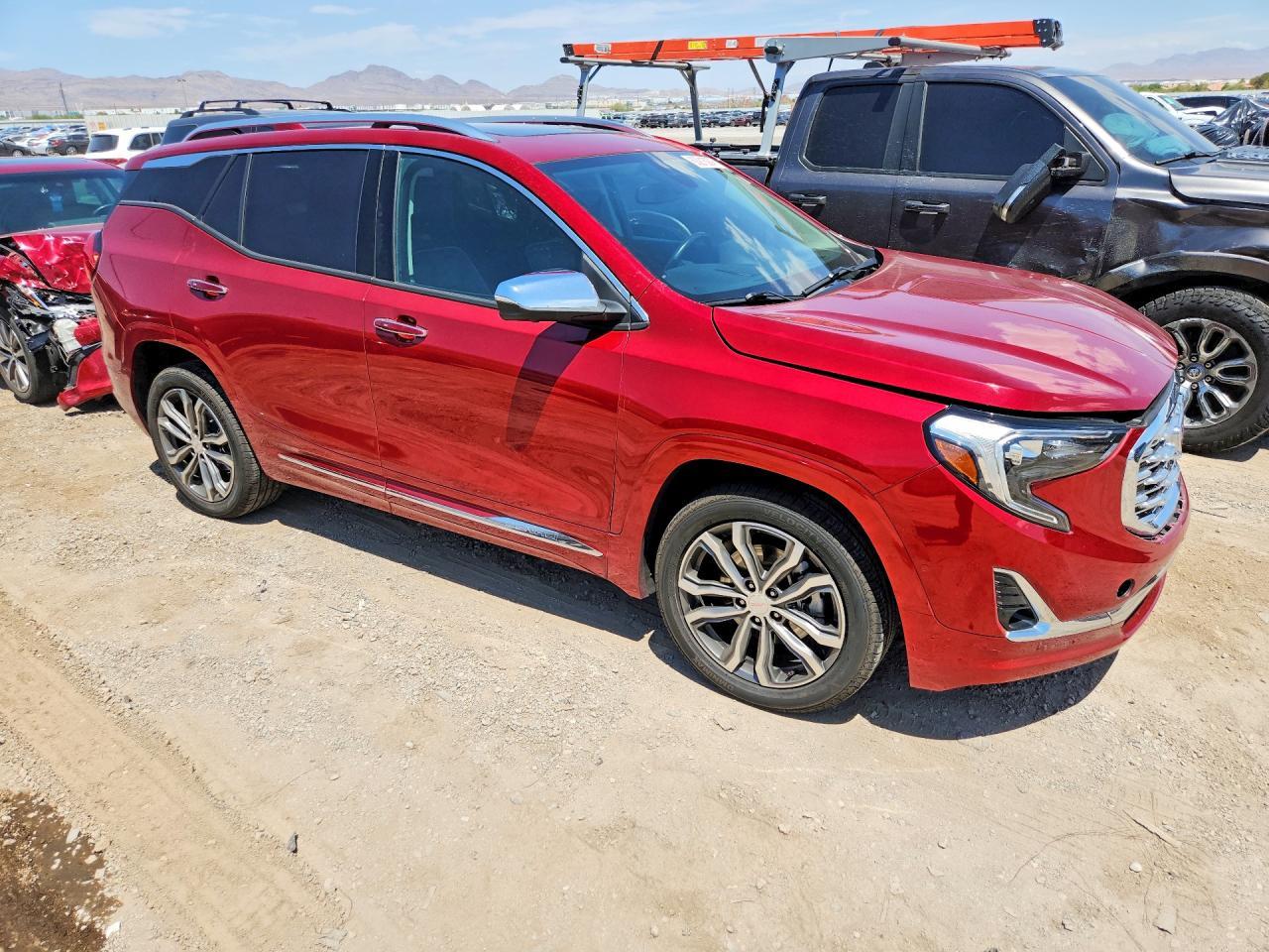 2020 GMC Terrain Denali - zdjęcie 4